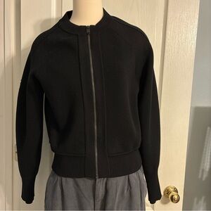 ATHLETA Sequoia Sweater Black Size Medium